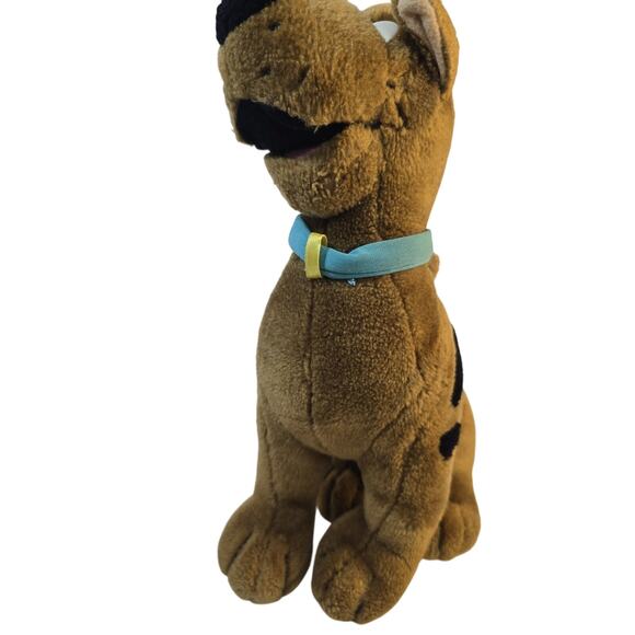 Scooby Doo 11” Plush Toy Sitting Stuffed Animal Felt Collar 1998 Equity - Picture 2 of 9